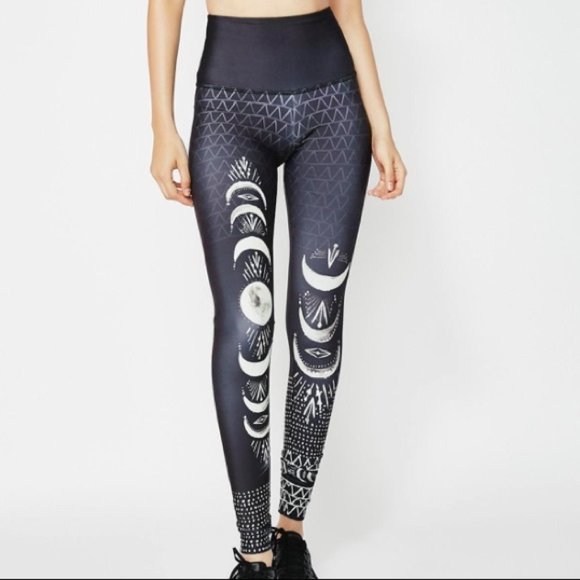 Onzie Pants - ONZIE High Rise Graphic Legging Las Lunas